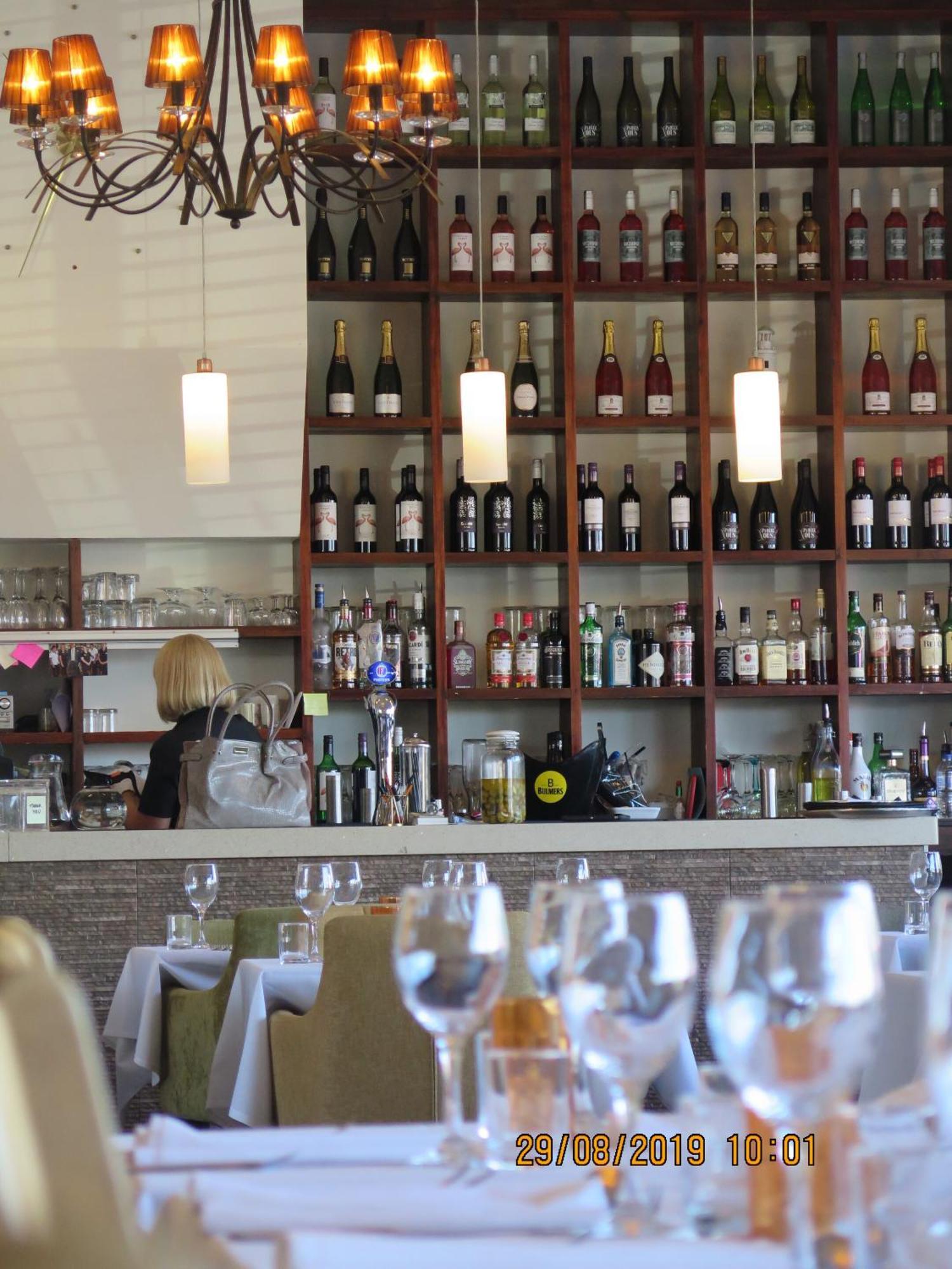 Oyster Fleet Hotel Canvey Island エクステリア 写真