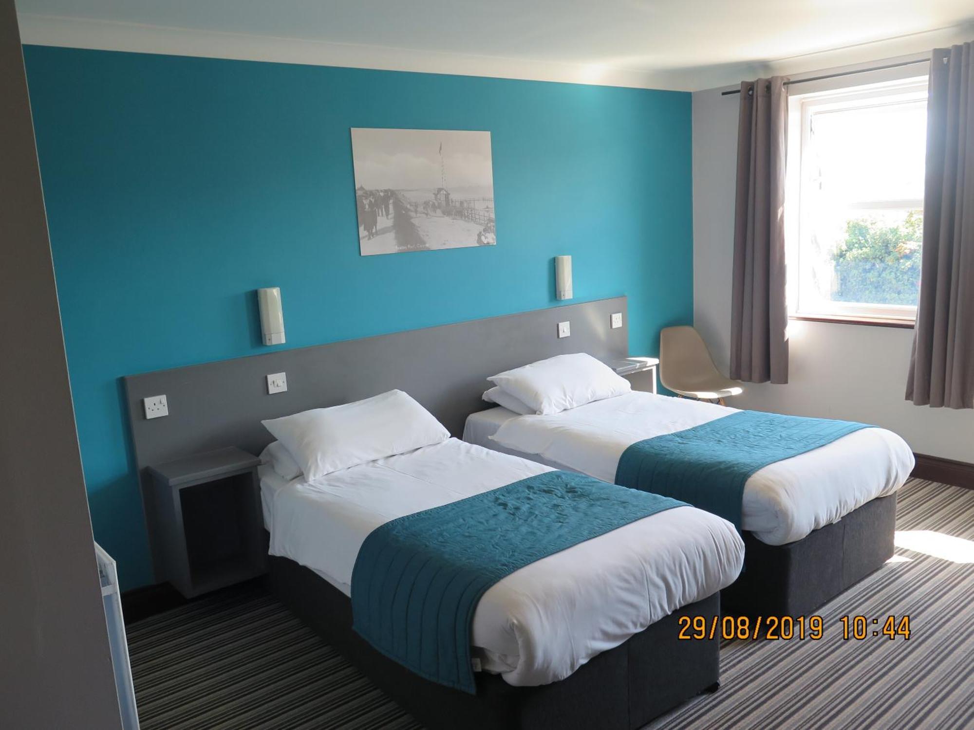 Oyster Fleet Hotel Canvey Island エクステリア 写真