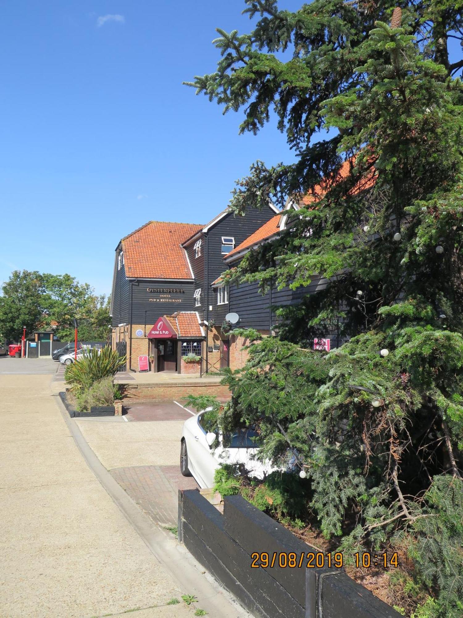Oyster Fleet Hotel Canvey Island エクステリア 写真