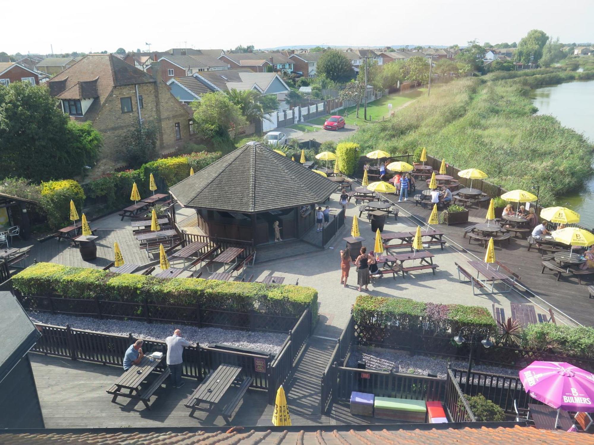 Oyster Fleet Hotel Canvey Island エクステリア 写真